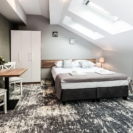 L5 Aparthotel Cracovia