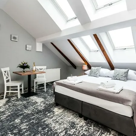 L5 Aparthotel Cracovia